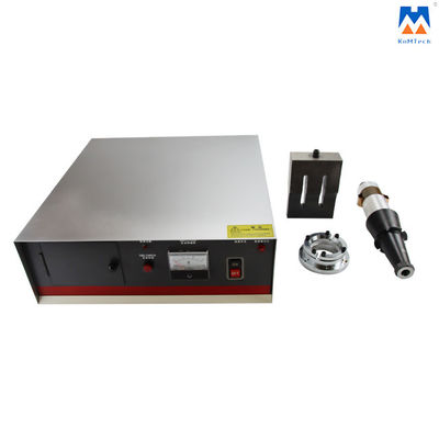 เครื่องเชื่อมอัลตราโซนิก 2.6KW พร้อม Generator Transducer และ Horn