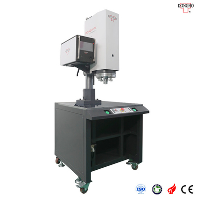 เครื่องเชื่อมพลาสติกอัลตราโซนิก PVC กำลังสูง 6000W พร้อมการเรียกเวลา