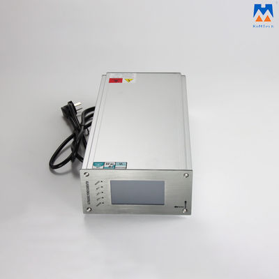 การปรับความถี่อัตโนมัติ 20KHz 2500W เครื่องกำเนิดไฟฟ้าเชื่อมอัลตราโซนิก