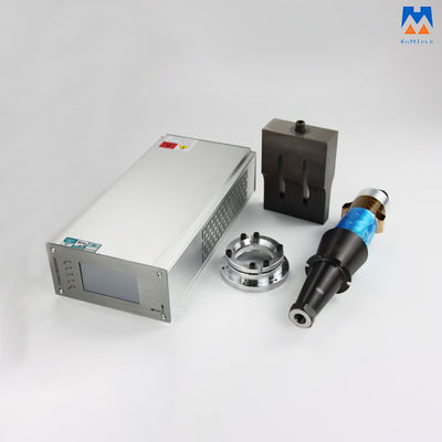 ชุดเชื่อมอัลตราโซนิก 15KHz 2600W พร้อมเครื่องแปลงสัญญาณเครื่องกำเนิดไฟฟ้าดิจิตอล PLC และฮอร์น