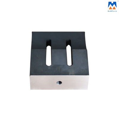 เครื่องเชื่อมอัลตราโซนิกอะไหล่ฮอร์นเหล็ก 20KHz สำหรับการเชื่อมอัลตราโซนิก