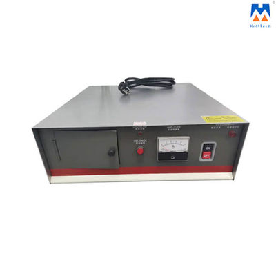 เครื่องเชื่อมพลาสติกอัลตราโซนิกเสถียรภาพดี 15kHz 2600W มาตรฐาน