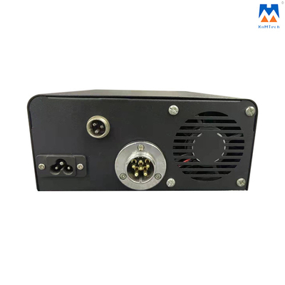 เครื่องเชื่อมจุดอัลตราโซนิก 28KHz 300W สำหรับการปิดผนึกเสื้อผ้า